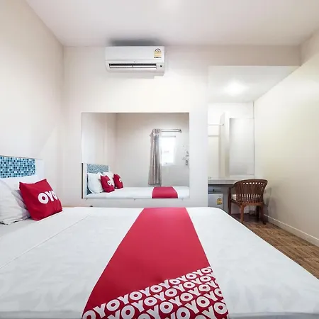 Hotel Vaccinated Staff - Oyo 645 Baan Ruangrungroj Pattaya