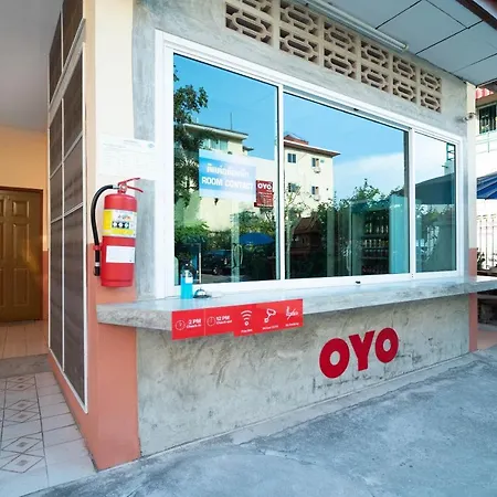 Hotel Vaccinated Staff - Oyo 645 Baan Ruangrungroj Pattaya