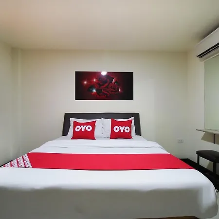 โรงแรม Khanidta Pattaya