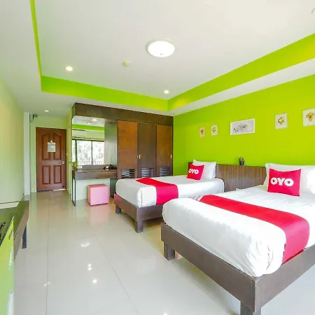 Oyo 75367 Ud Pattaya Hotel 4*