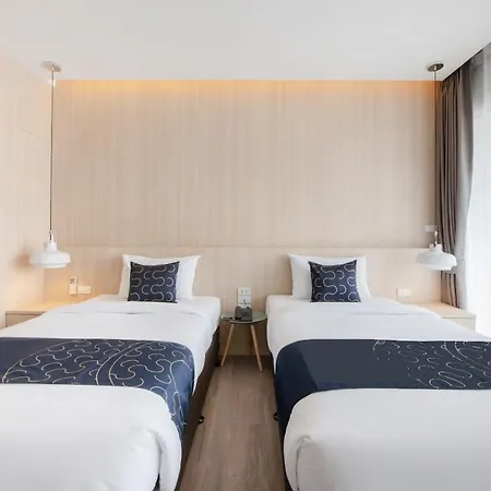 โรงแรม Blooming Hill Boutique 4*