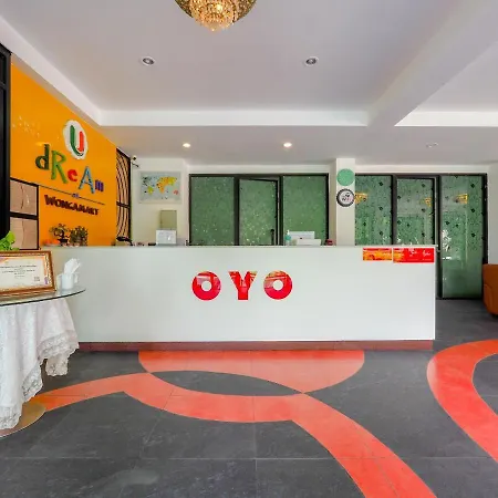 Hotel Oyo 75367 Ud Pattaya 4*