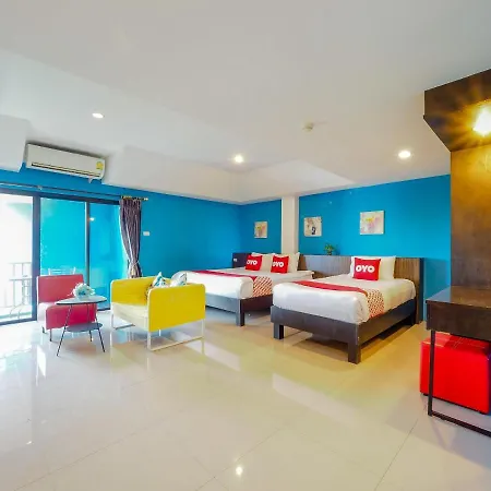 Oyo 75367 Ud Pattaya 4*