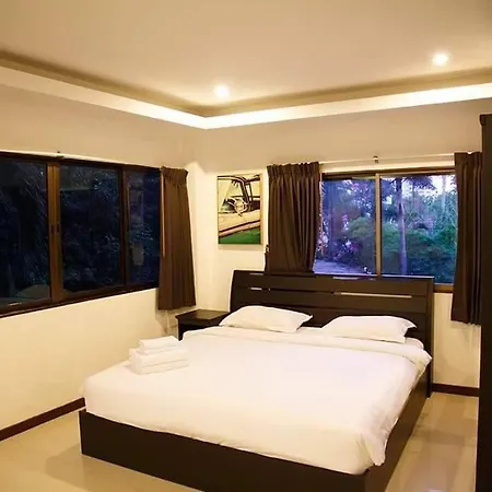Nayo Royals อพาร์ตโฮเทล Pattaya