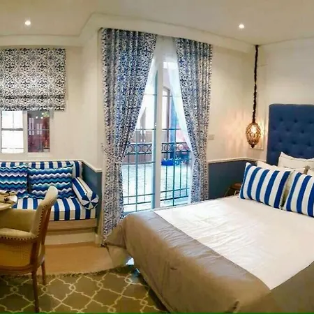 โรงแรม By Polla Jokul 5*