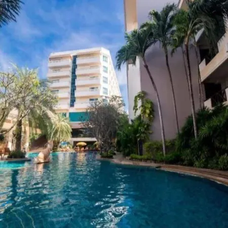 โรงแรม Sea Breeze Jomtien Pattaya