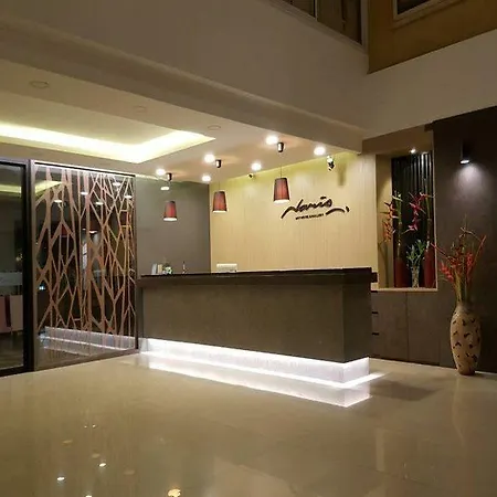 โรงแรม นริส อาร์ท โฮเทล Pattaya