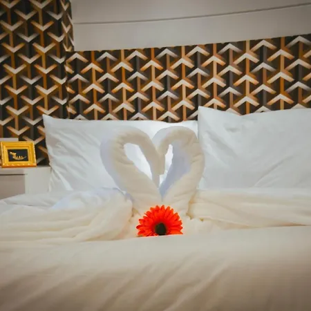 โรงแรม Fortune Sapphire 2*
