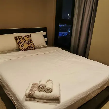 Aparthotel The Base Central ถูกและดี Pattaya