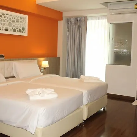 Chariot Hotel Pattaya