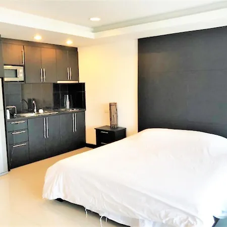 Platinum Jomtien - Sleeps 2 Apartment *