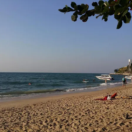Peak Condominium Aparthotel Pattaya