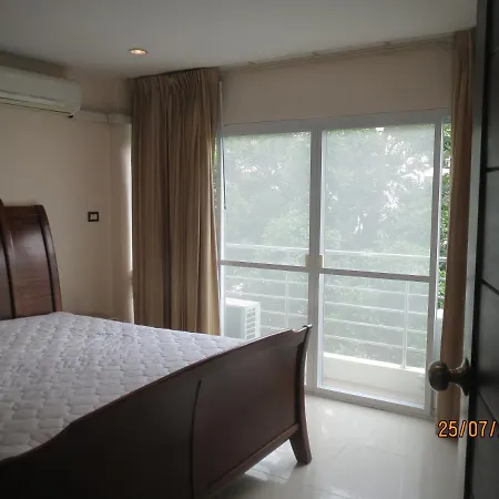 อพาร์ทเม้น Wongamat Privacy Naklua Soi 16-2 *