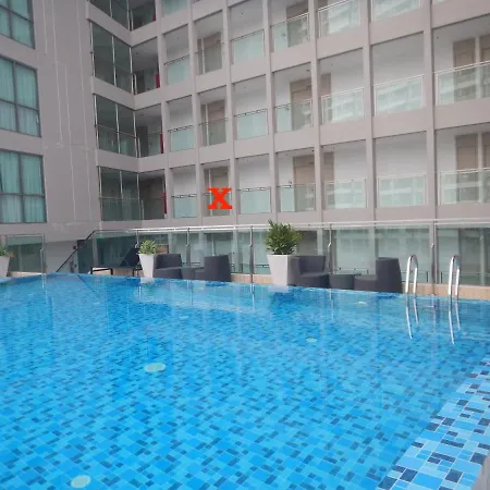 อพาร์ตโฮเทล Sea View By Pierre *