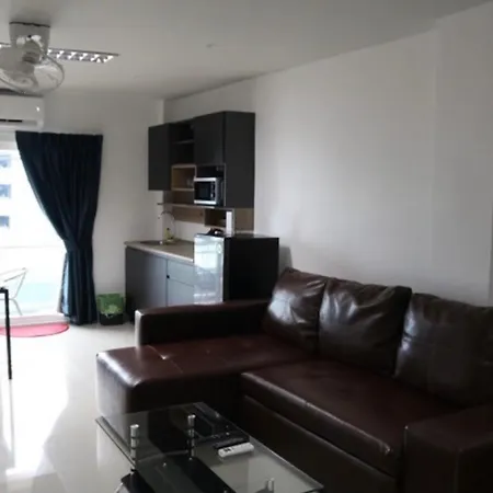 บ้านพัก The Spot Bar & Gallery