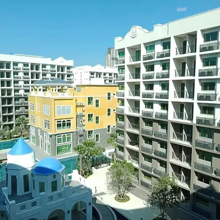 Arcadia Beach Continental Pattaya
