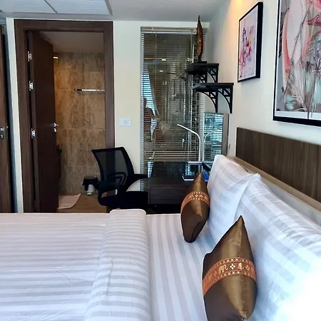 Apartment Luxury Business Suits In Grand Avenue By Estates *