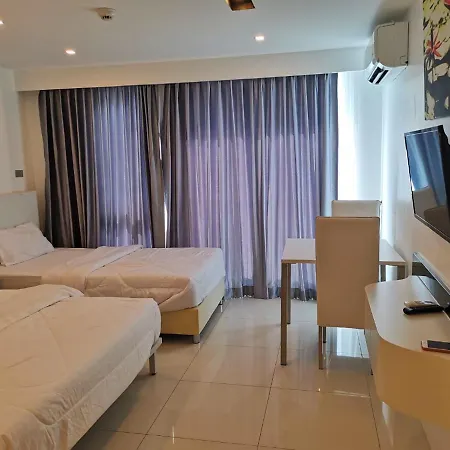 Center * Pattaya