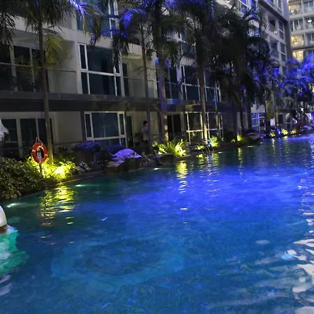 Centara Avenue A4,near Walking Street,freepool,gym อพาร์ตโฮเทล