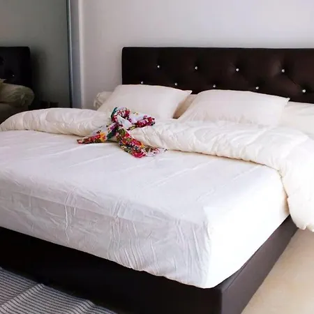 Centara Avenue A4,near Walking Street,freepool,gym อพาร์ตโฮเทล 3*
