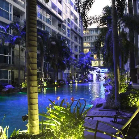 อพาร์ตโฮเทล Centara Avenue A4,near Walking Street,freepool,gym 3*