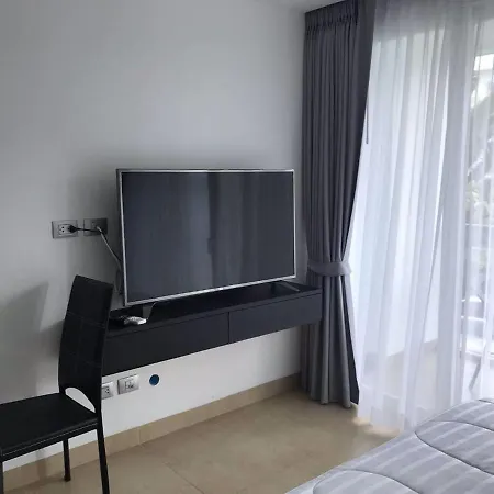 Centara Avenue A4,near Walking Street,freepool,gym อพาร์ตโฮเทล 3*