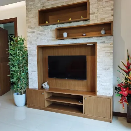 City Aparthotel 2*