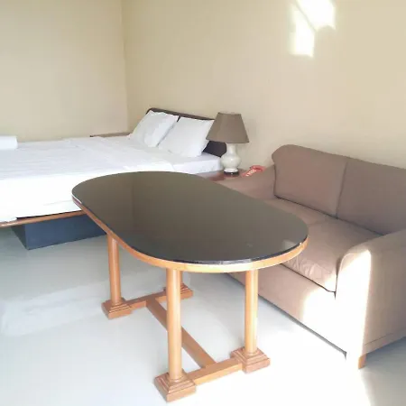 Peak Condominium Aparthotel Pattaya