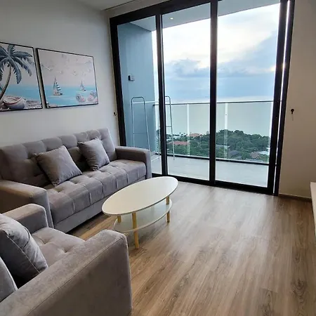 Andromeda Seaview Near อพาร์ทเม้น Pattaya