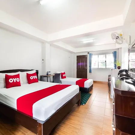 โรงแรม Oyo 1157 Ploy Pailin Place Pattaya