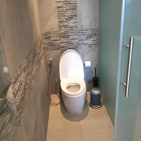 Sands Pratamnak Pattaya