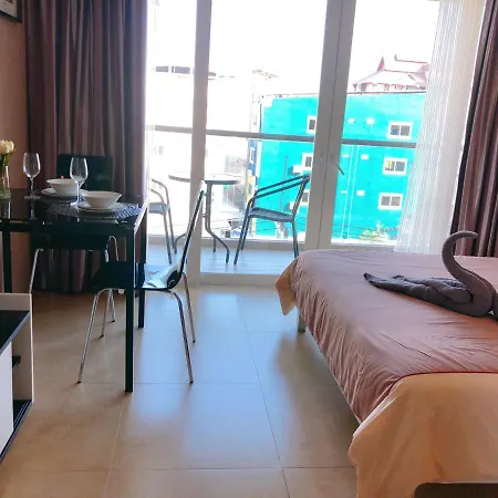 Apartment Centara Avenue Soi Buakhao By Daisy 2 *