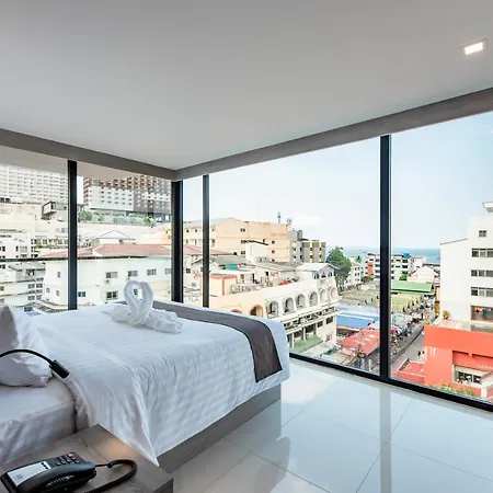 Blackwoods - Sha Extra 5* Pattaya