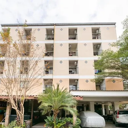 Chaba Garden โรงแรม Pattaya