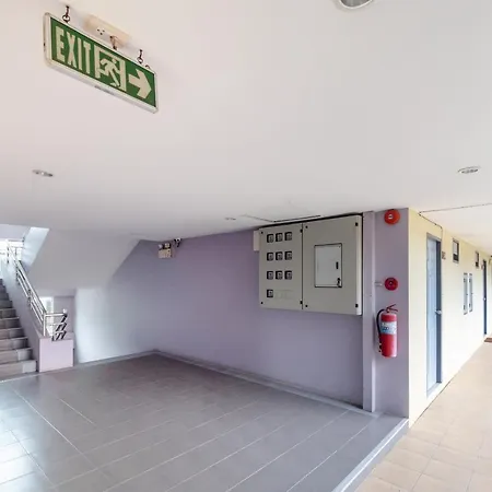 Hotel V Place 3*