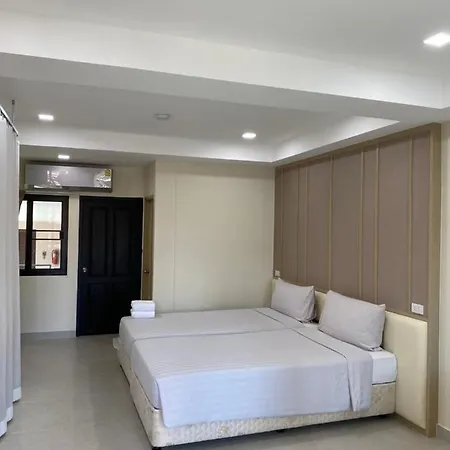 The Shade โรงแรม Pattaya