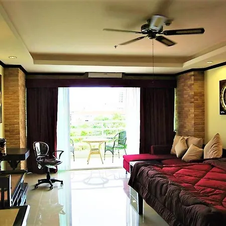 อพาร์ทเม้น View Talay 5 Sleeps 2 - Close To *