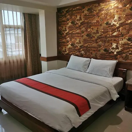 โรงแรม Accustay
