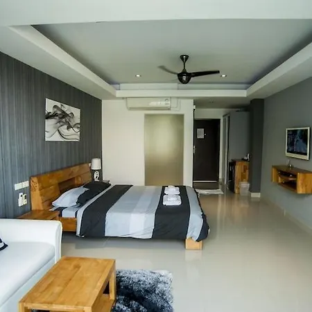 Cozy โรงแรม