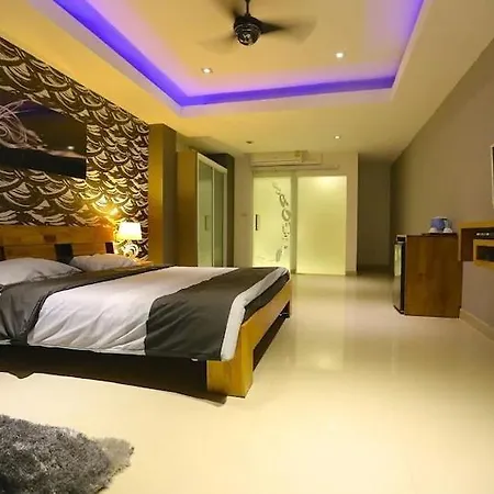 โรงแรม Cozy 3*