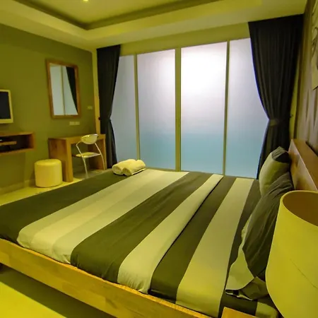 โรงแรม Cozy 3*