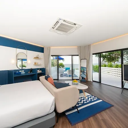 Kram Hotel