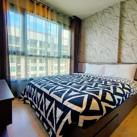 Apartment The Base By Nana Pattaya
