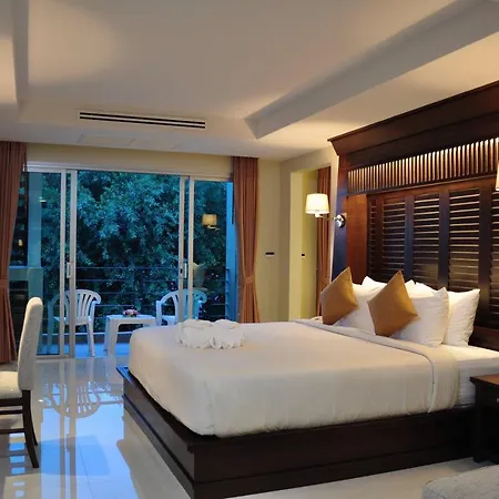 August โรงแรม Pattaya