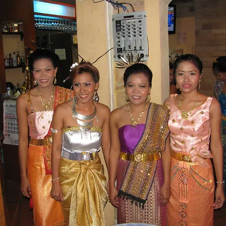 Riviera โรงแรม 2*