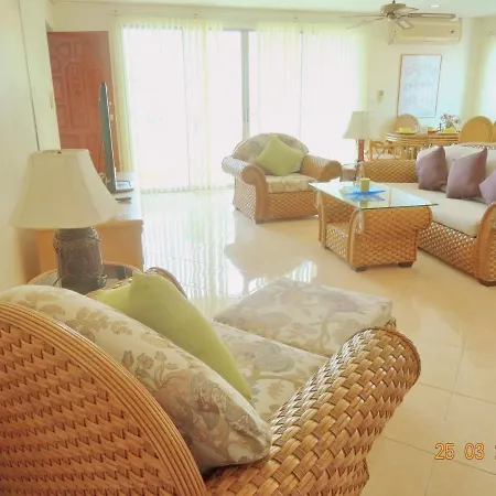Butterfly Garden Boutique Residences By Frasier: Luxury Lifestyle 4* Pattaya