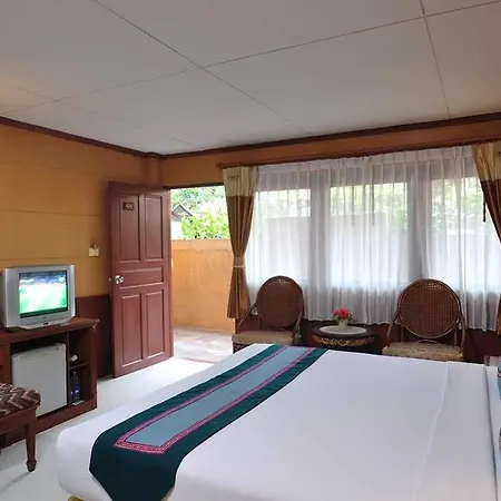 S Formally Sabai โรงแรม 3*