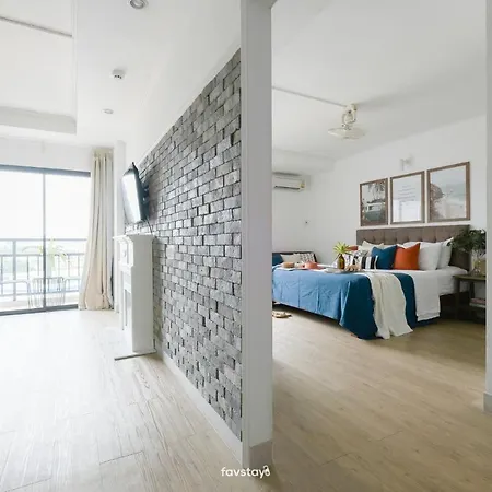 Corner Hotel Pattaya