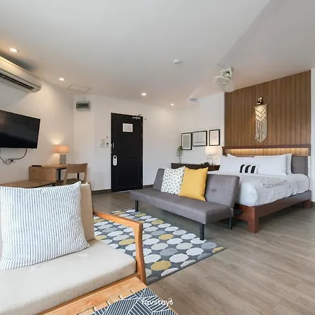 Hotel Corner