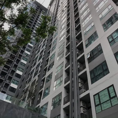 The Base Sml โรงแรม